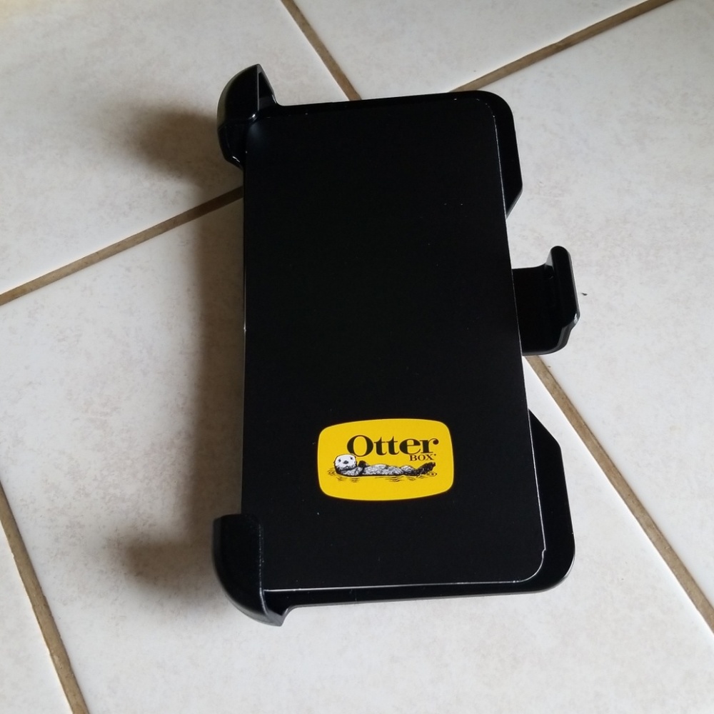 Otter box belt clip/holster, Defender series.